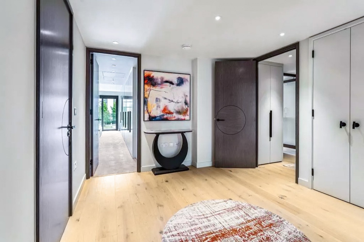 4 bedroom Flat for Letting The Powerhouse, Lots Road