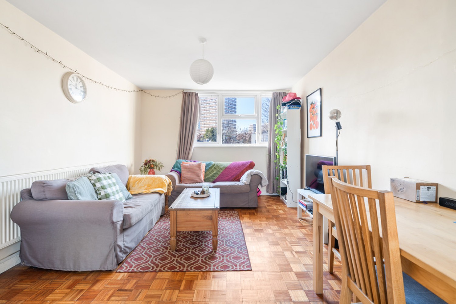 4 bedroom Flat in Falcon Grove, Battersea