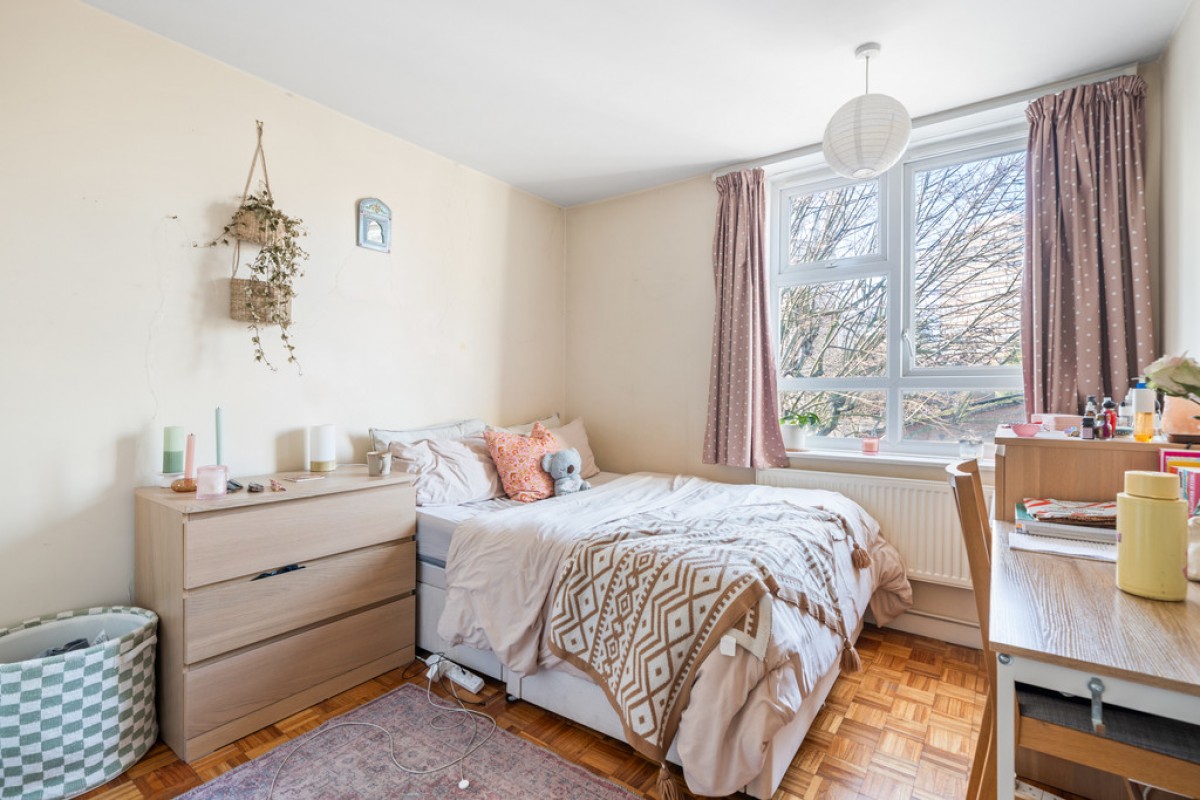 Falcon Grove, Battersea