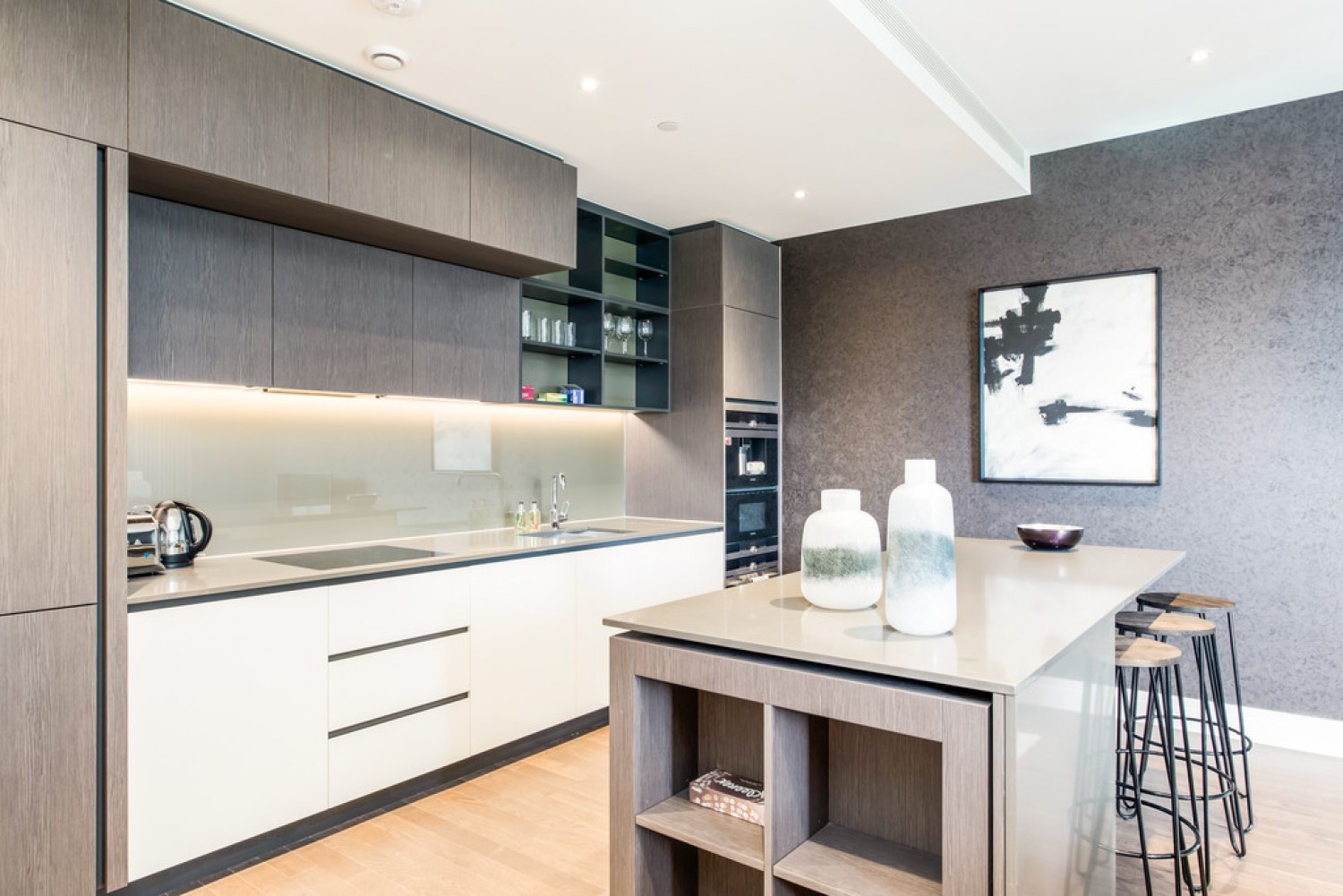 3 bedroom Flat in Riverlight Quay, Nine Elms