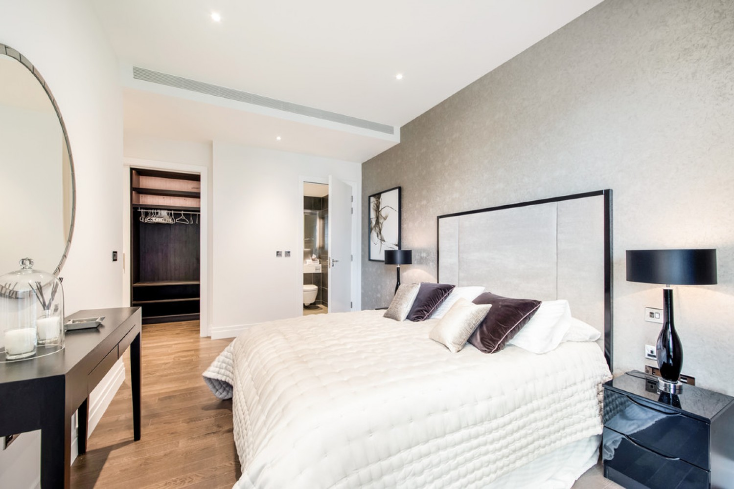 3 bedroom Flat in Riverlight Quay, Nine Elms