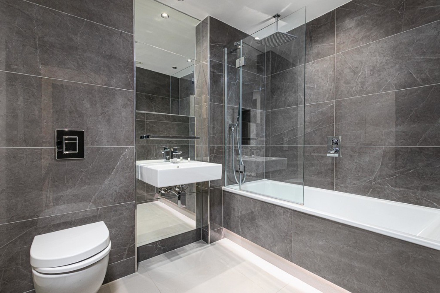 3 bedroom Flat for Sale Cascade Court