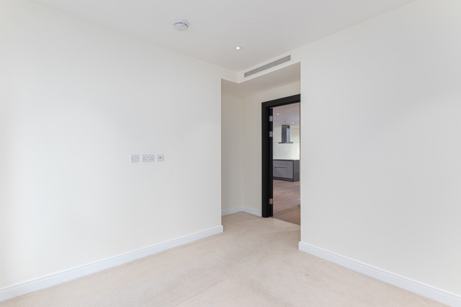 3 bedroom Flat for Sale Cascade Court