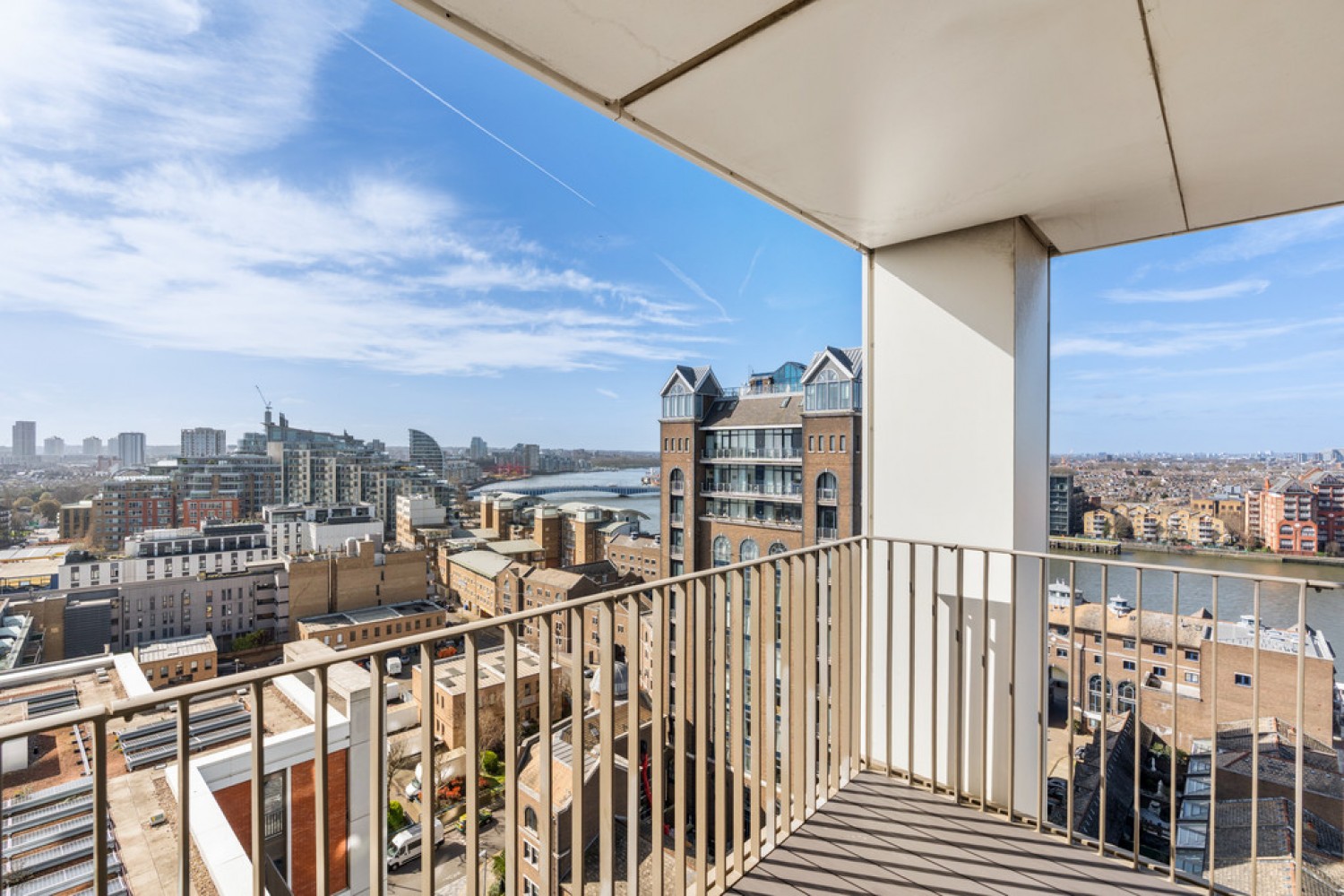 2 bedroom Flat for Sale Coda Residences