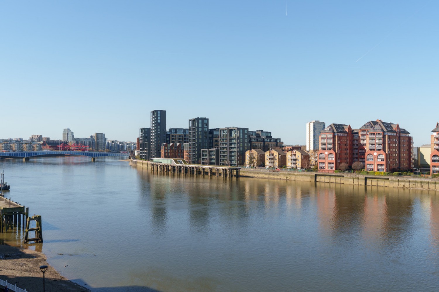 2 bedroom Flat for Sale Prices Court, Cotton Row, Battersea