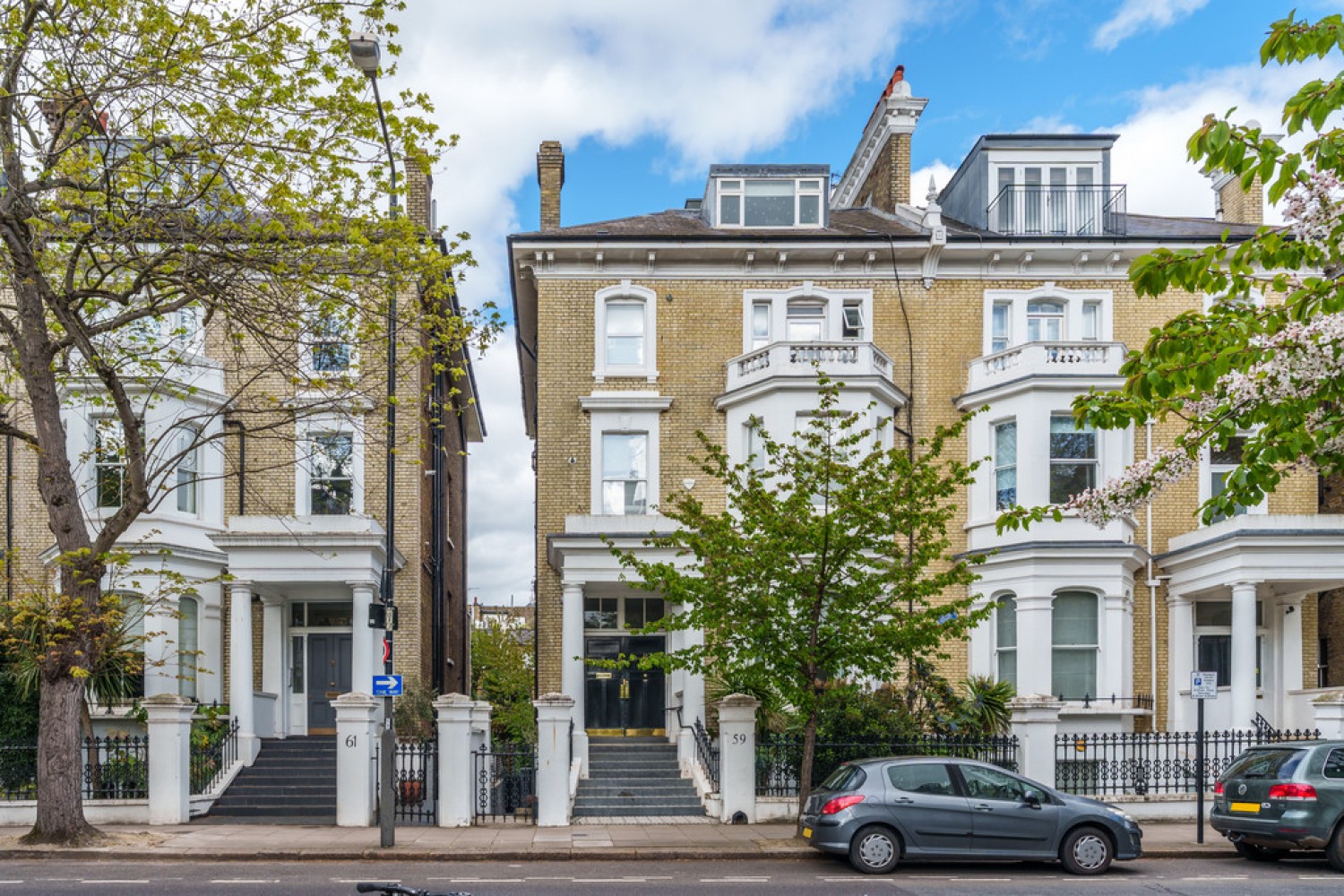 3 bedroom Flat for Sale Redcliffe Gardens, Chelsea