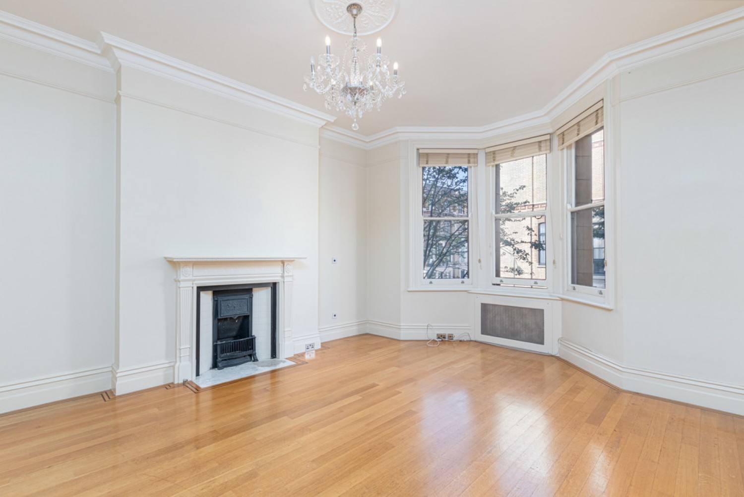 5 bedroom Flat for Sale Marloes Road, Kensington