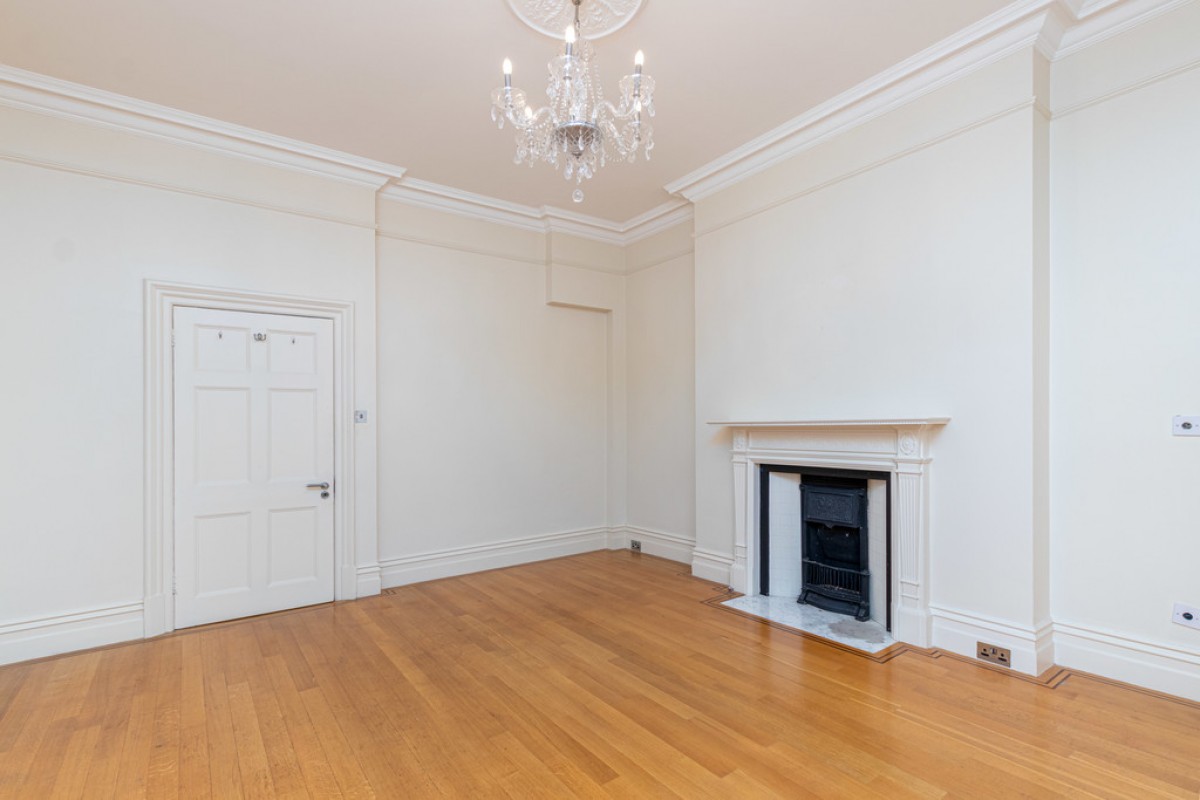 Marloes Road, Kensington