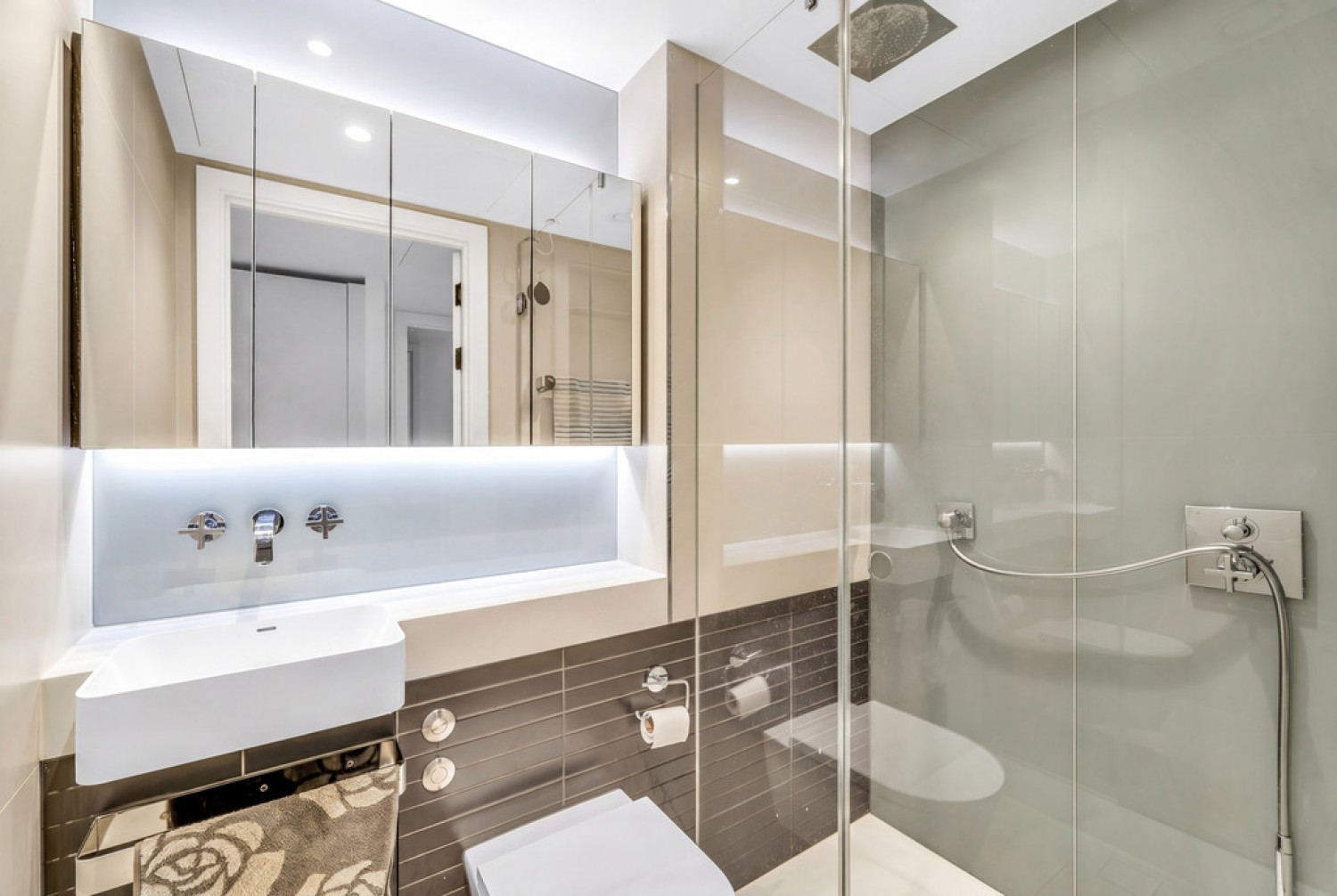 2 bedroom Flat for Sale Faraday House, Battersea Power Station