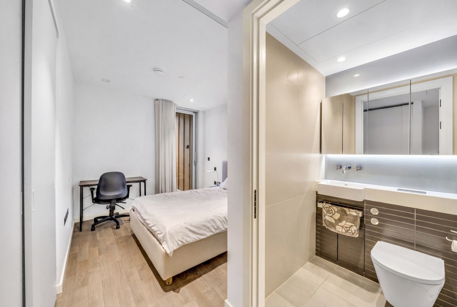 2 bedroom Flat for Sale Faraday House, Battersea Power Station