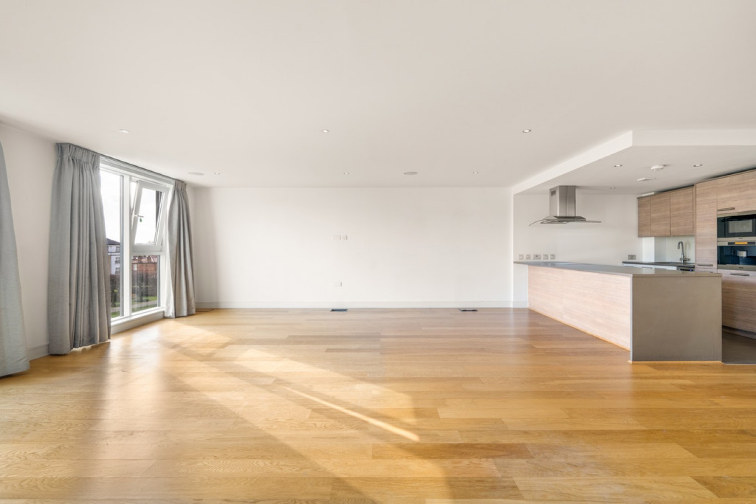 3 bedroom Flat for Sale Imperial Wharf, Fulham