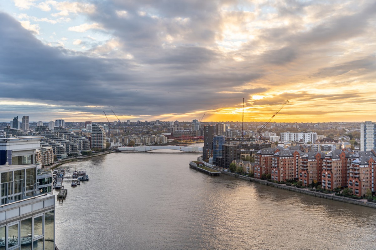 Falcon Wharf, Battersea