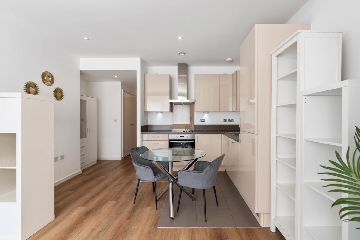 0 bedroom Flat for Letting Jasmine House, Battersea Reach