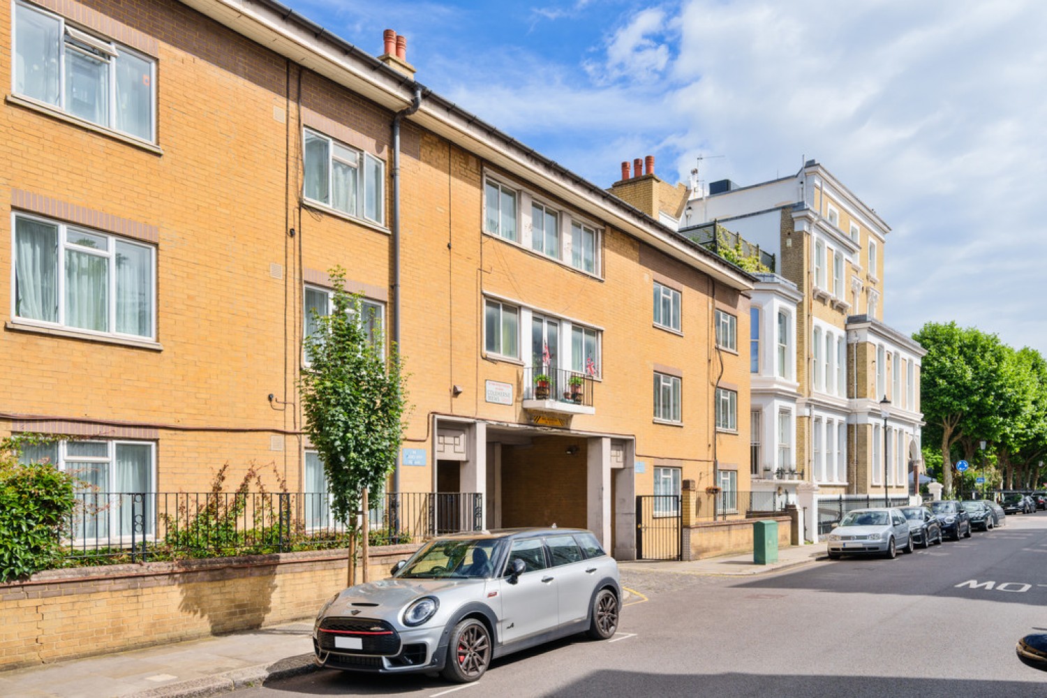 1 bedroom Flat for Sale Redcliffe Square, Chelsea