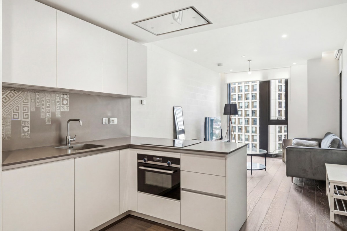 Damac Tower, 67 Bondway