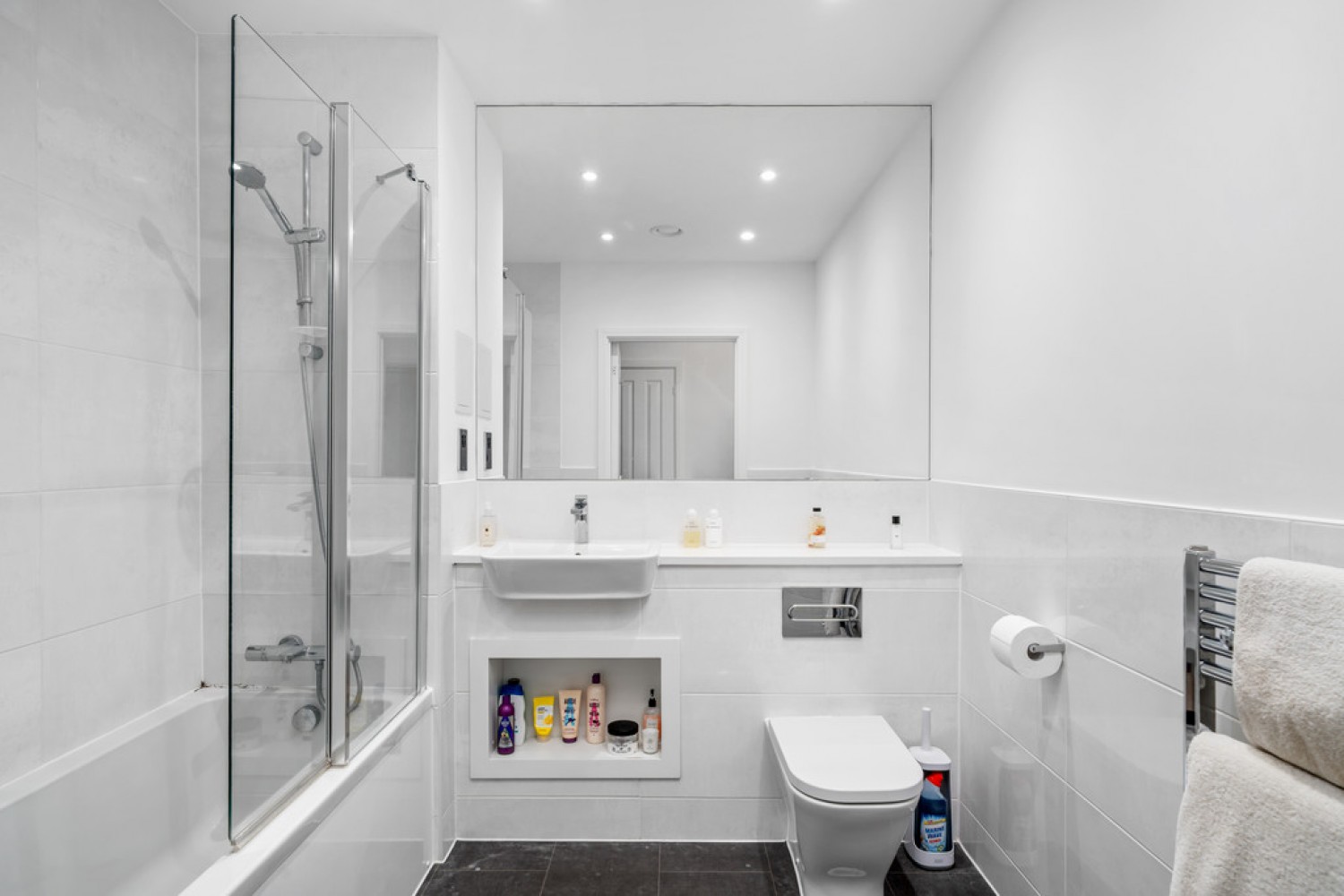 1 bedroom Flat for Sale Osiers Road , Wandsworth