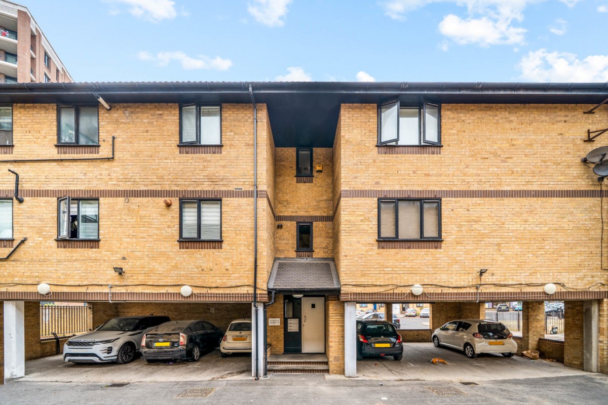 Fairchild Close, Battersea
