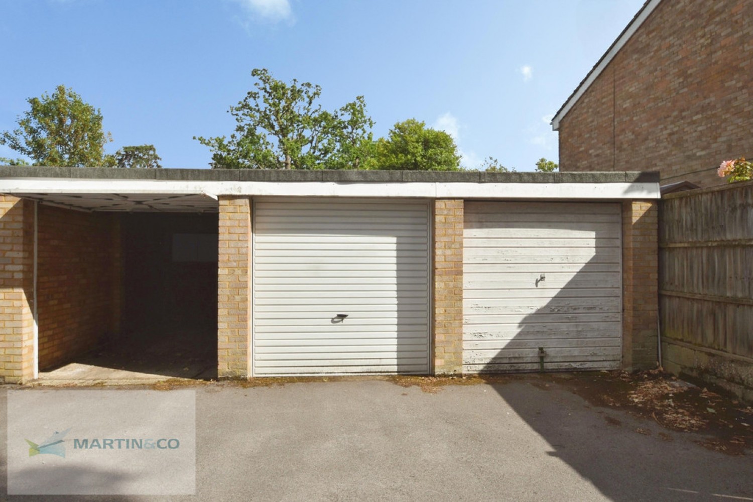 2 bedroom Flat for Letting Walton On Thames
