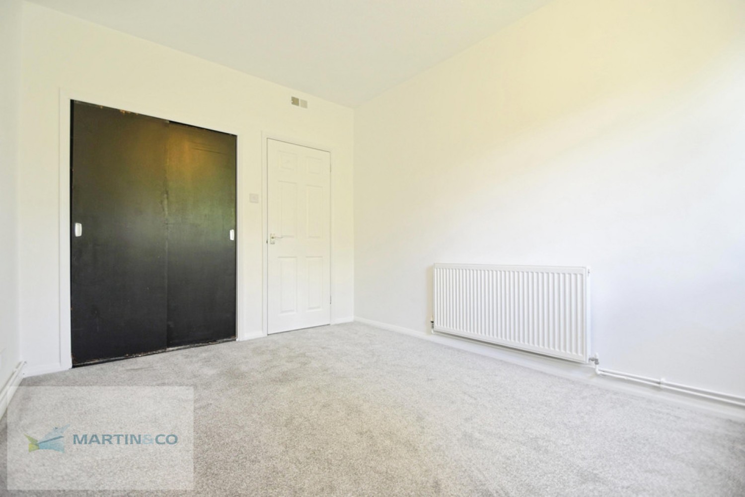2 bedroom Flat for Letting Walton On Thames