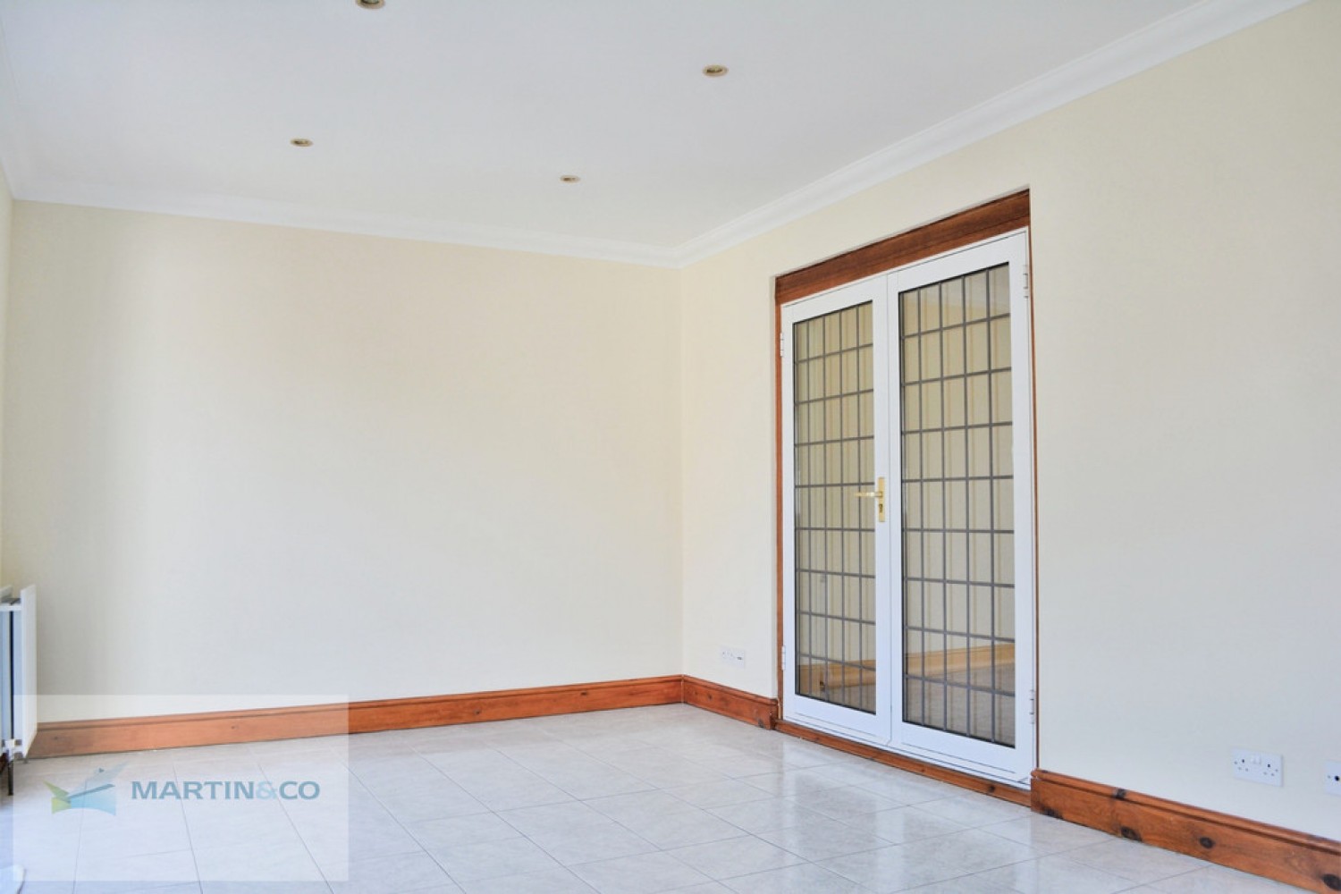 3 bedroom House for Letting Westcar Lane, Walton On Thames
