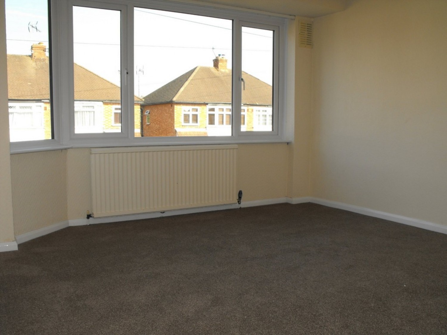 Braycourt Avenue, Walton On Thames