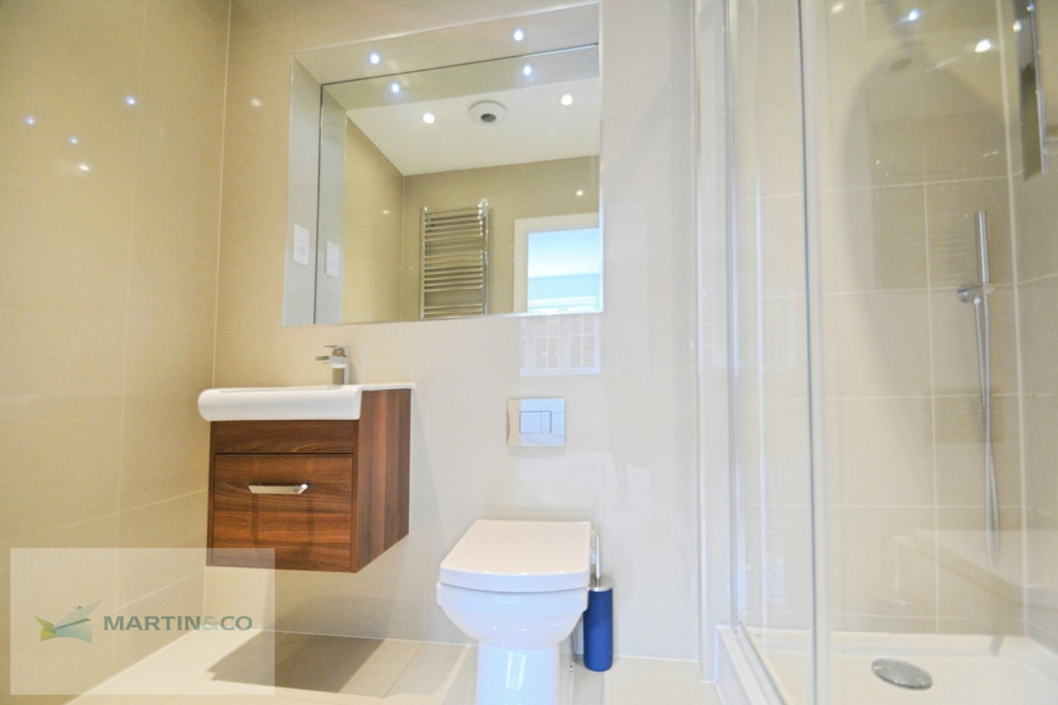 Upper Halliford, Shepperton