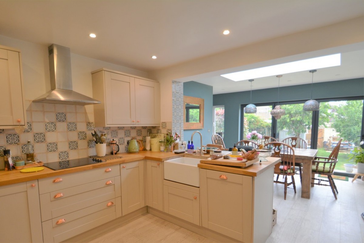 Franklyn Road, Walton On Thames