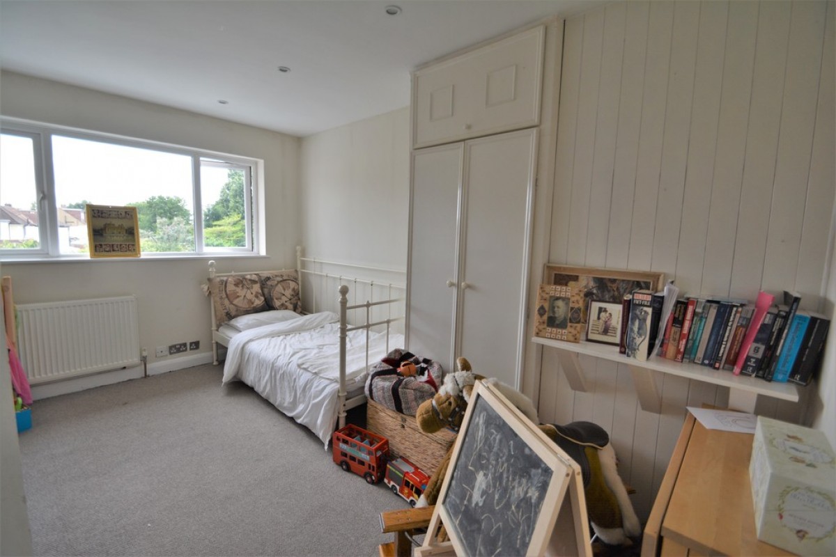 Franklyn Road, Walton On Thames