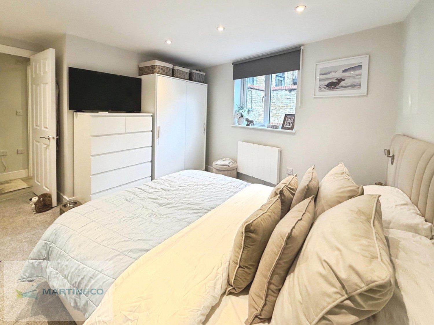 1 bedroom Flat for Letting Hersham