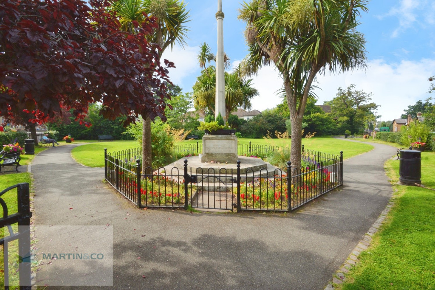 1 bedroom Flat for Letting Hersham