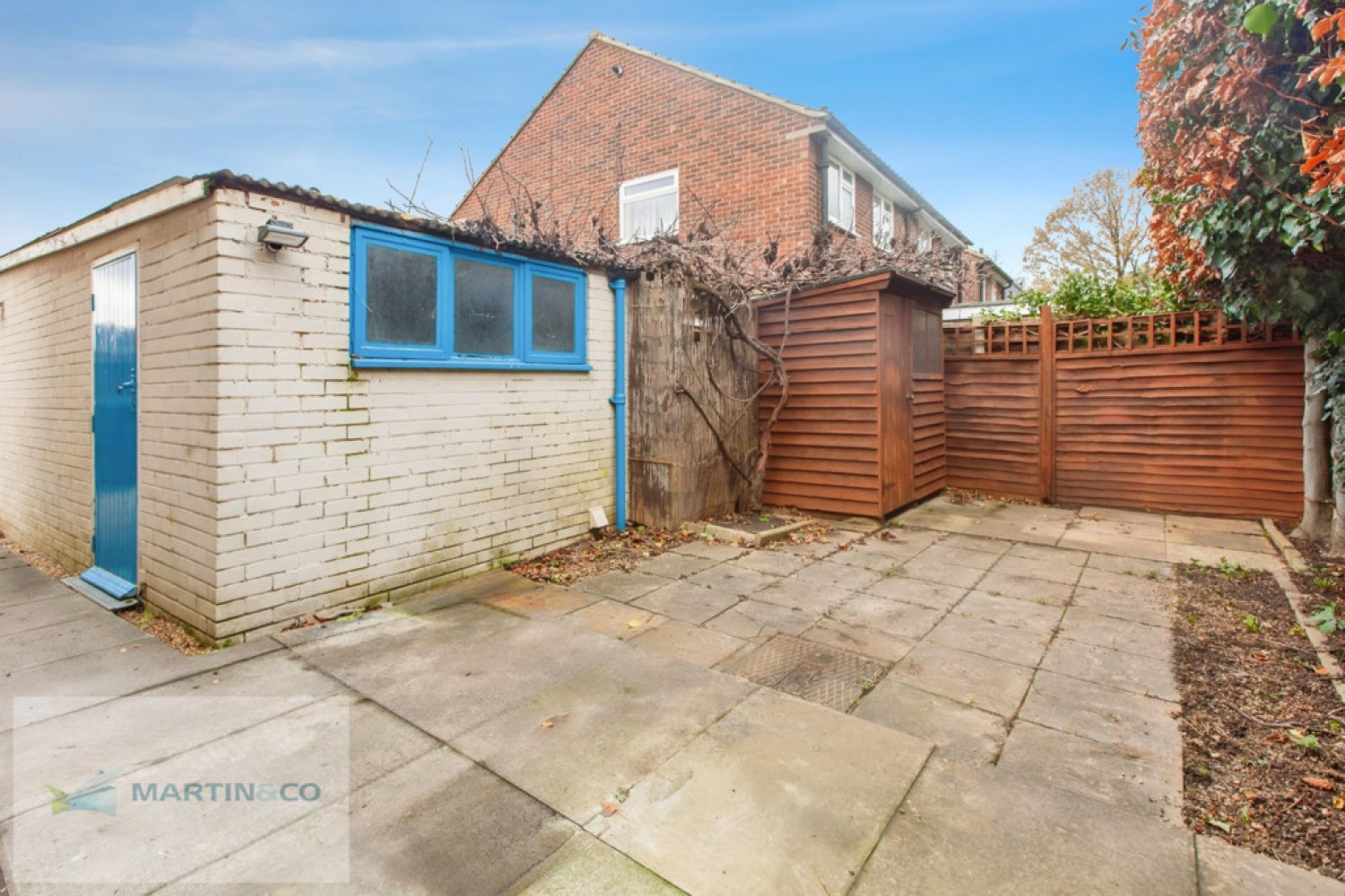 Broad Close