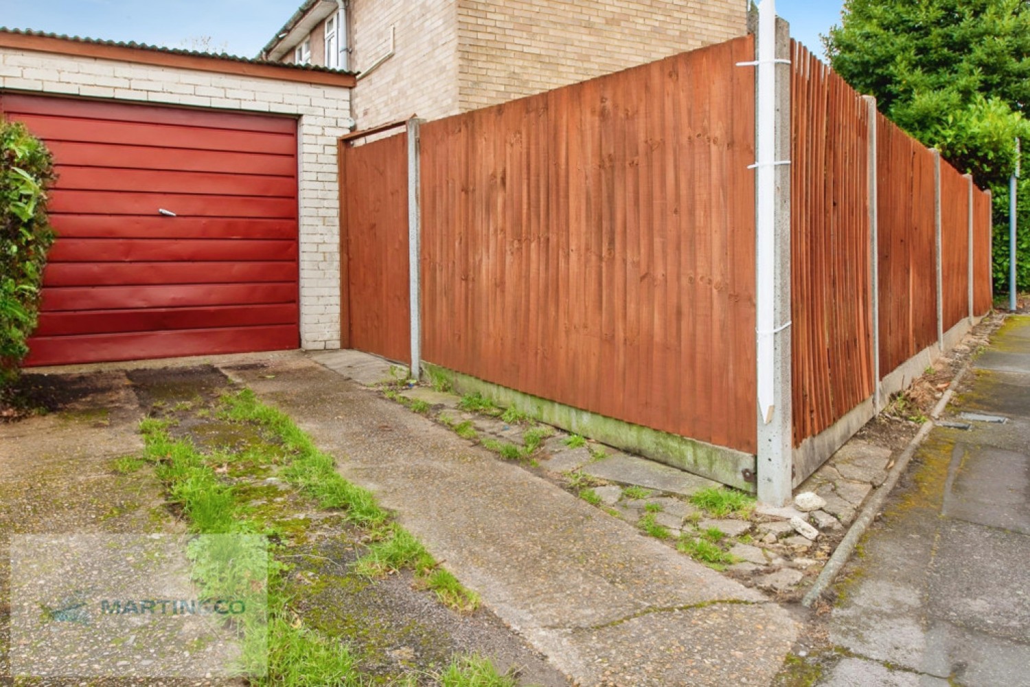 Broad Close