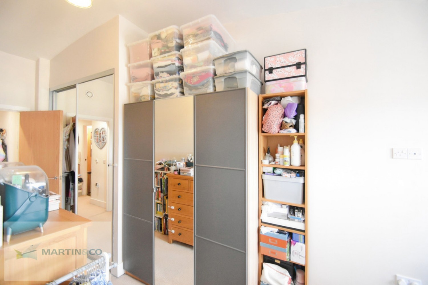 1 bedroom Flat for Sale Pretoria Road, Cherstsey