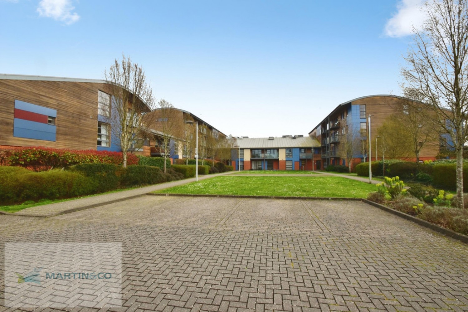 1 bedroom Flat for Sale Pretoria Road, Cherstsey