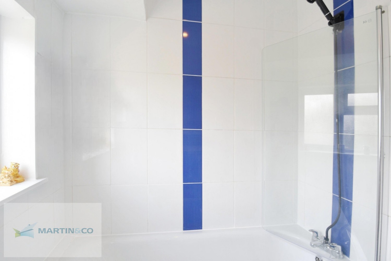 3 bedroom House for Sale Berkeley Drive, West Molesey