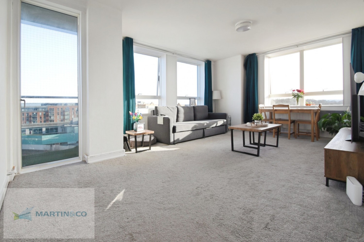 2 bedroom Flat for Letting Wellington Close