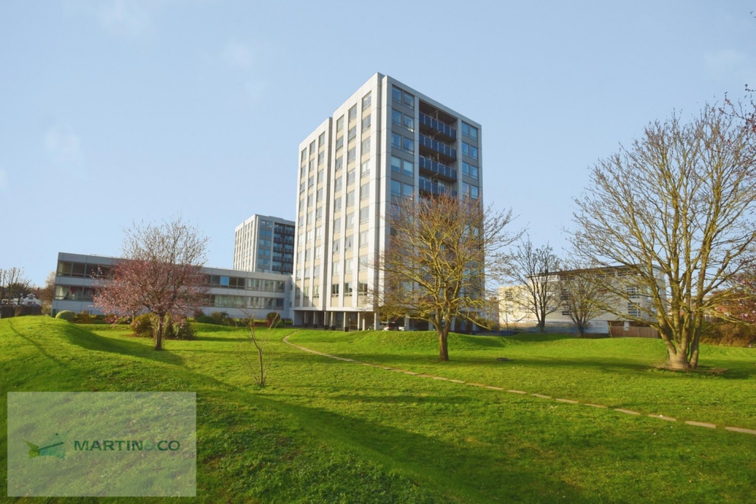 2 bedroom Flat for Letting Wellington Close