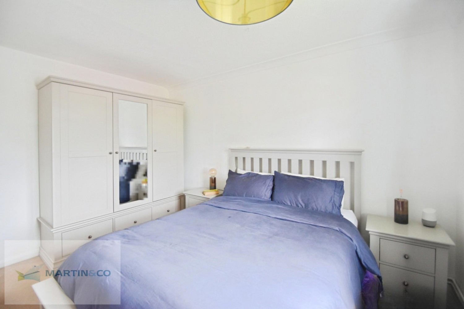 2 bedroom Flat for Letting Garson Road, Esher, Surrey
