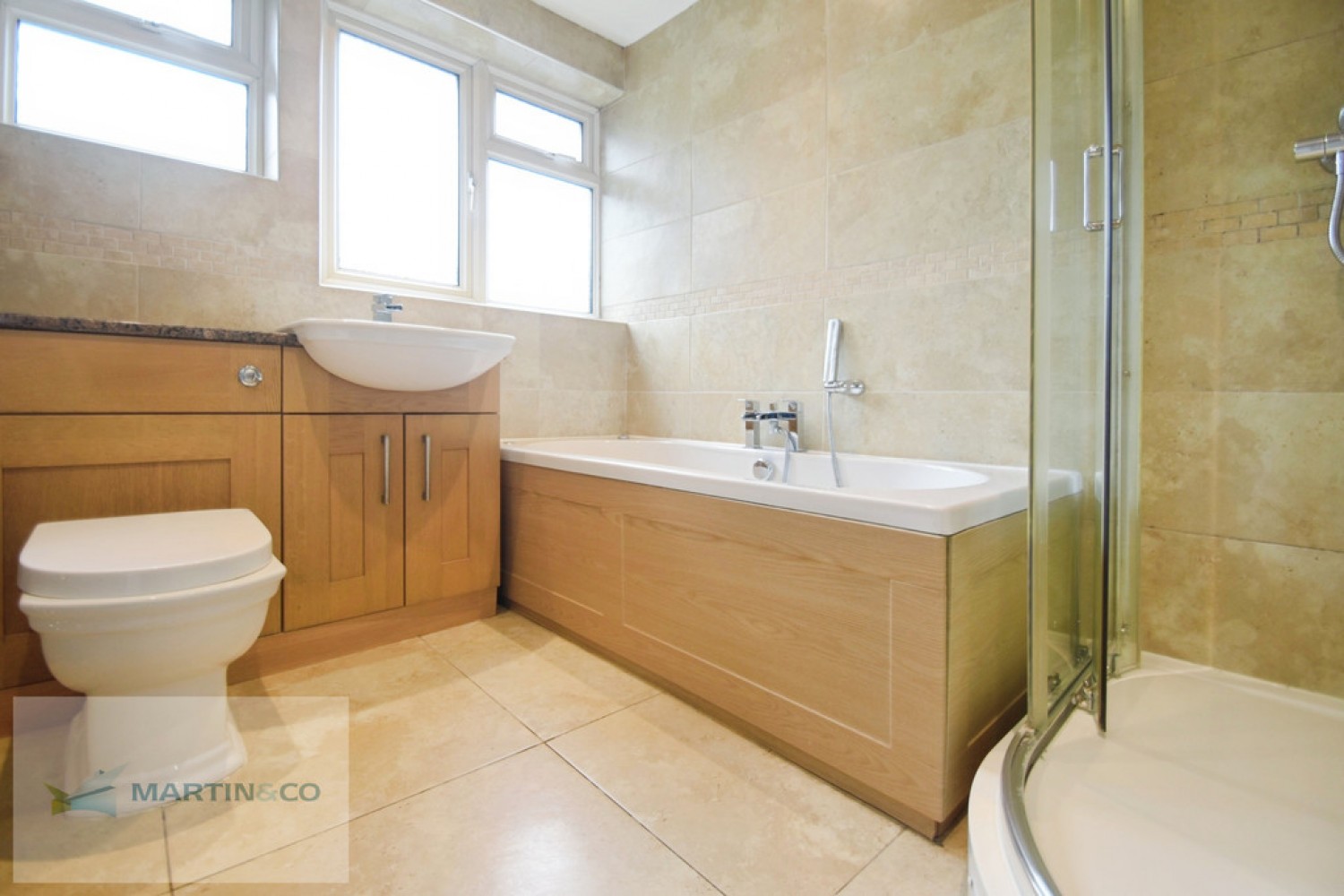3 bedroom House for Sale Wey Barton, Byfleet