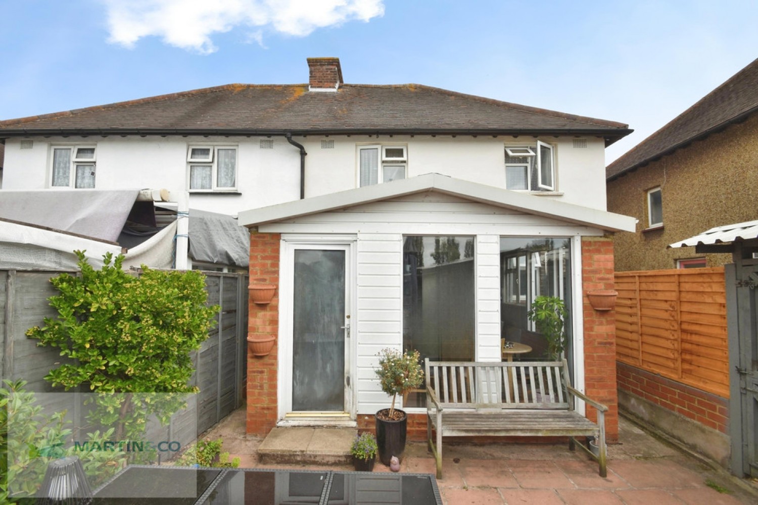3 bedroom House for Sale Molesey Road