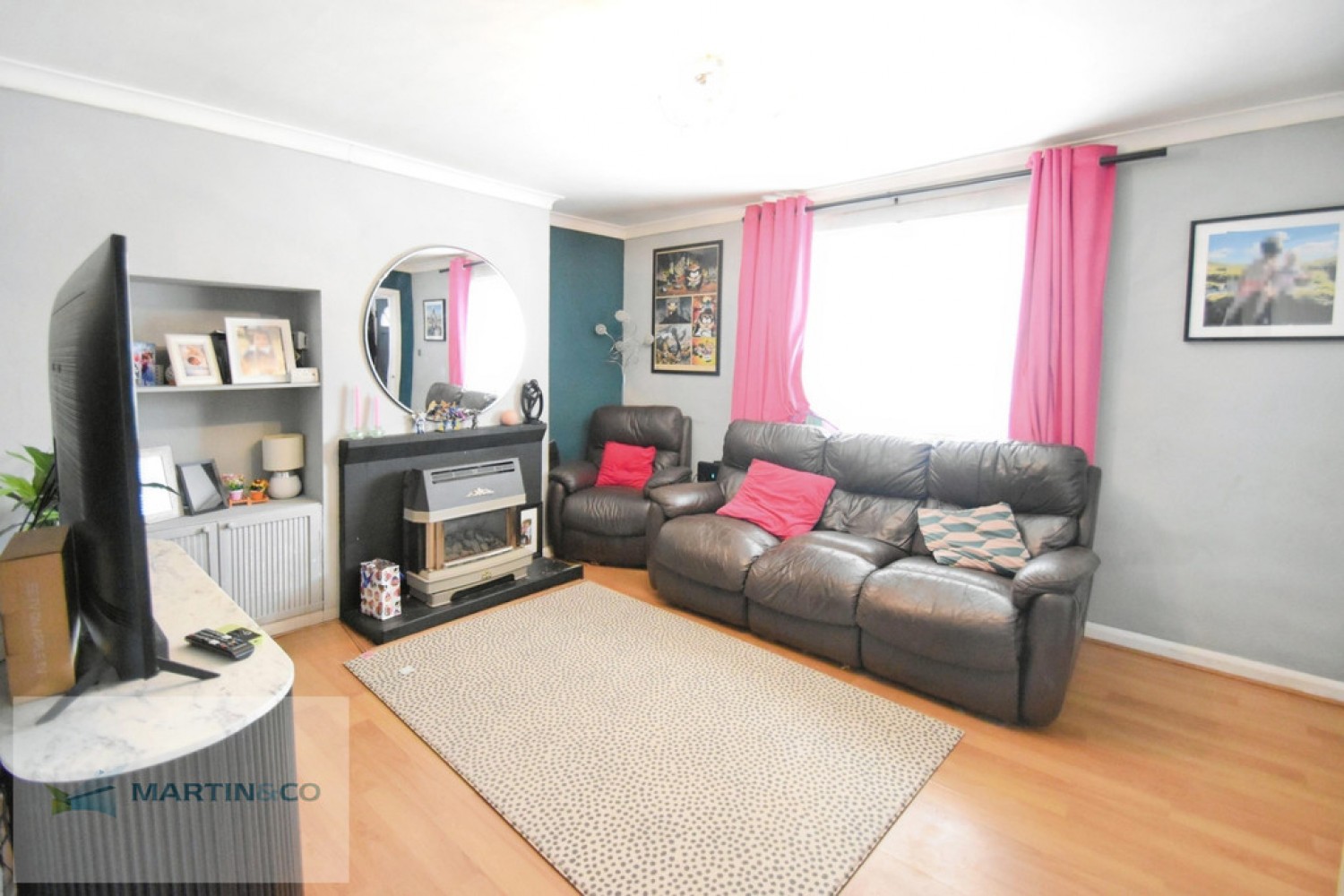 3 bedroom House for Sale Molesey Road