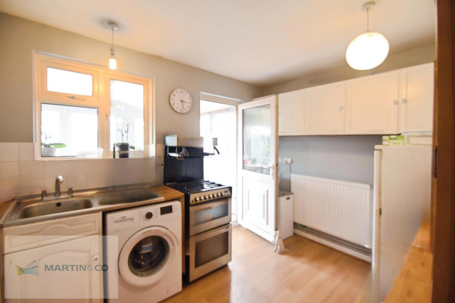 3 bedroom House for Sale Molesey Road