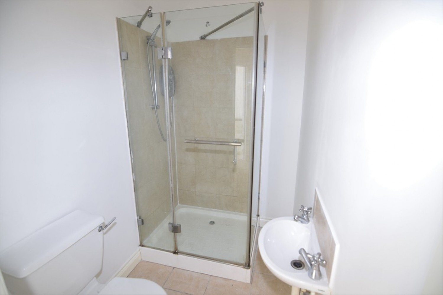 2 bedroom Flat for Letting Abbotsbury Road, Weymouth