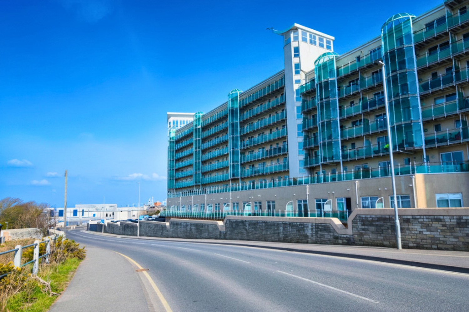 2 bedroom Flat for Sale Ayton Drive, Portland