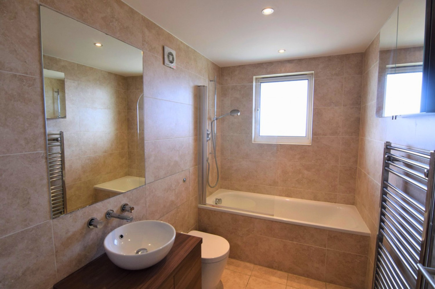 2 bedroom Flat for Sale Ayton Drive, Portland