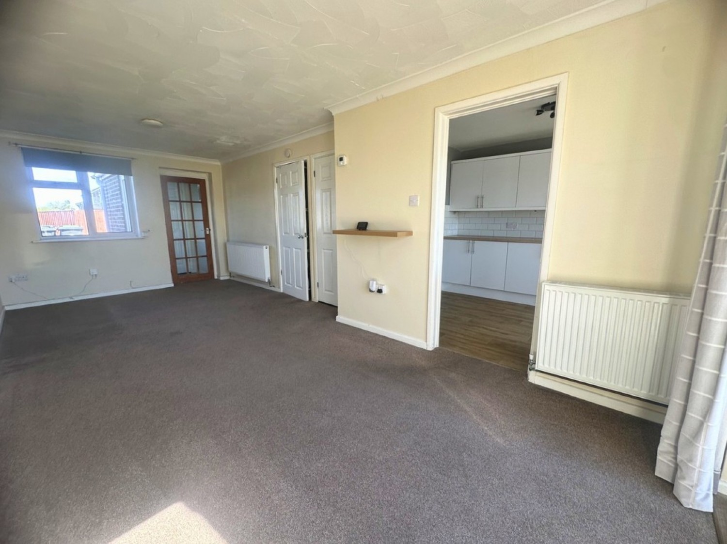3 bedroom House for Letting Overbury Close