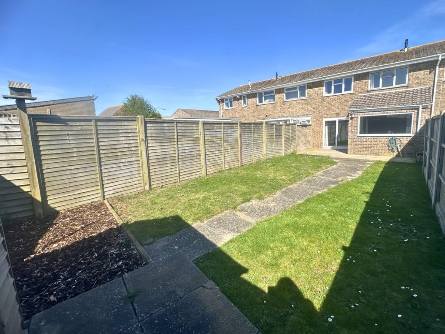 3 bedroom House for Letting Overbury Close