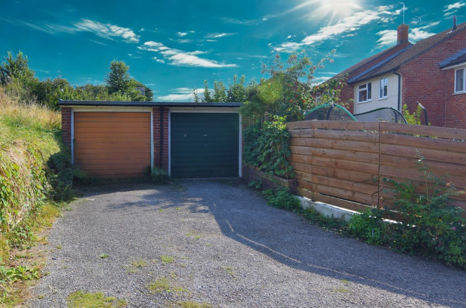 3 bedroom House in Fisherbridge Road, Weymouth