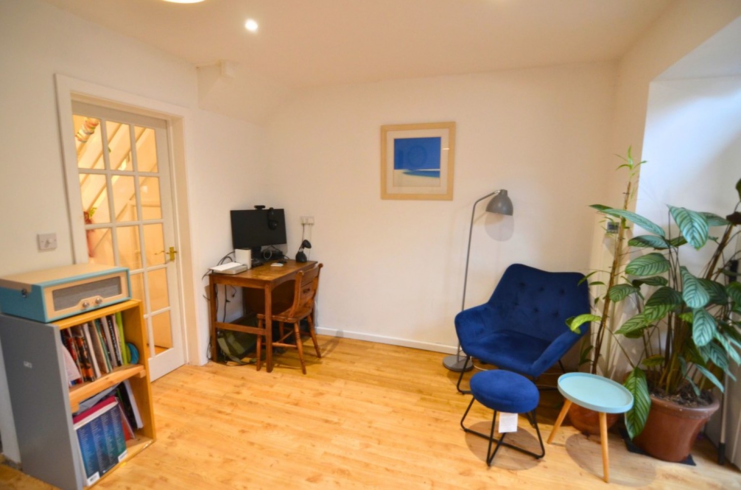 3 bedroom House in Fisherbridge Road, Weymouth