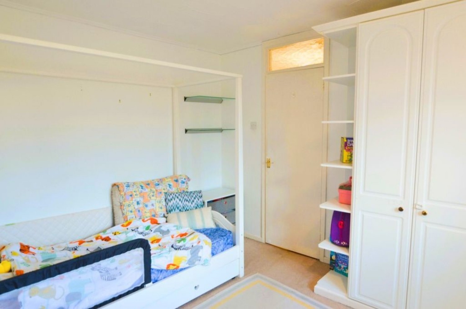 3 bedroom House in Fisherbridge Road, Weymouth